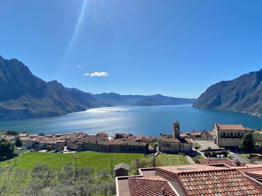 Piccolo Paradiso Vista Lago Con Piscina Privata Riva di Solto Zewnętrze zdjęcie